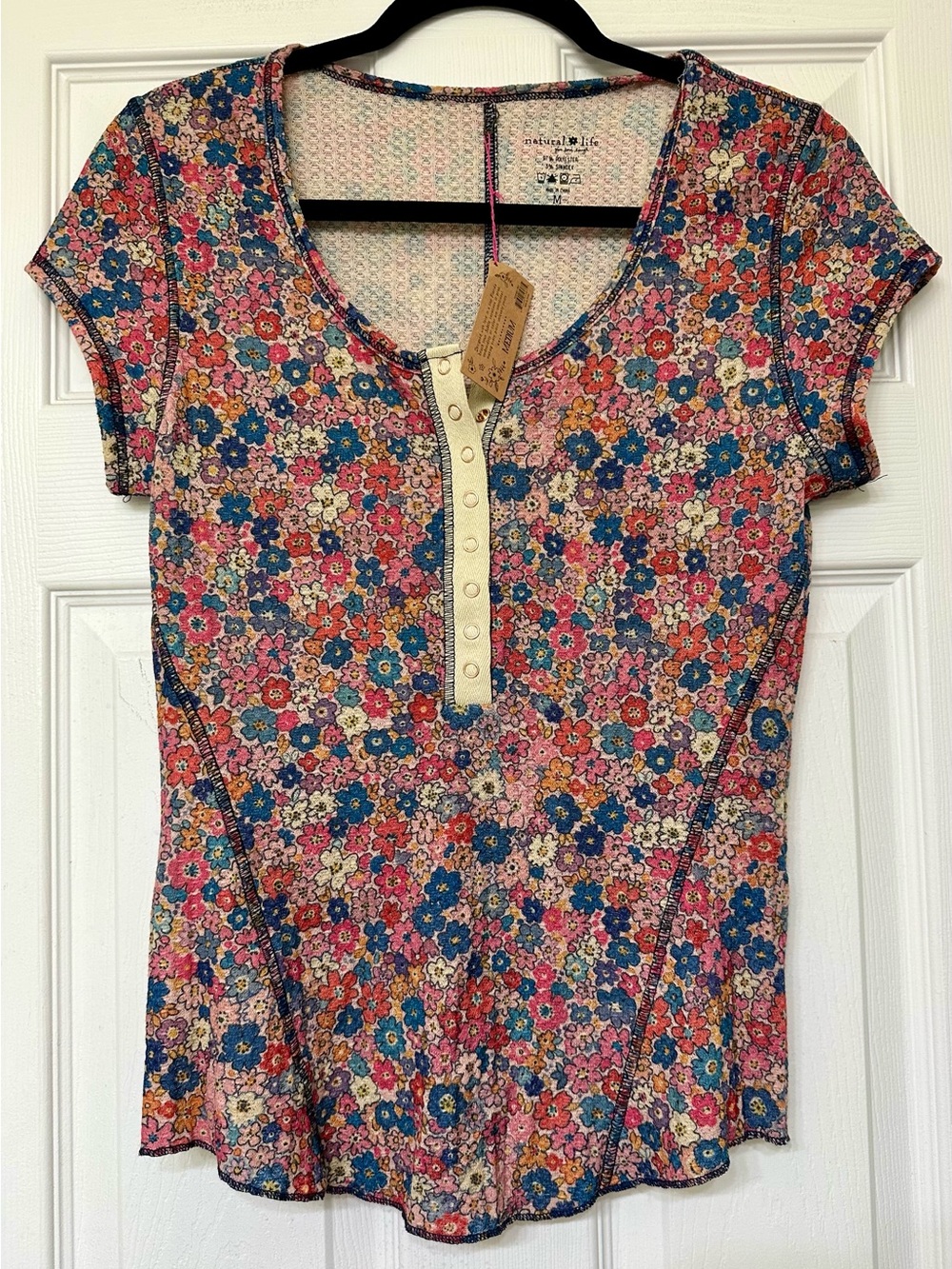 Natural Life Top Size M Floral Waffle Knit Short Sleeve Henley Bohemian Hippie
